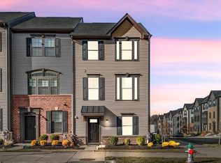 1201 Rampart Dr, Fredericksburg, VA