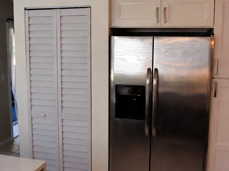 Discrete Laundry room closet