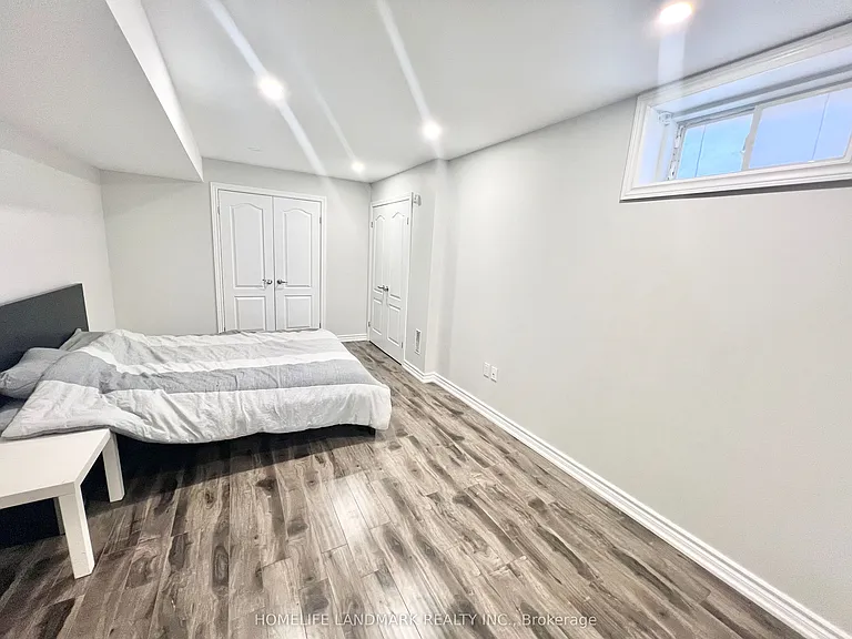 18 Fountain Ct — Photo 7