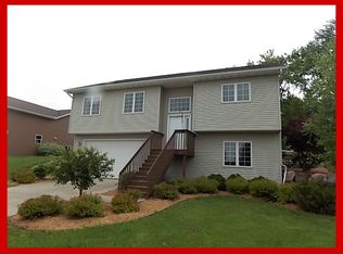 1055 Goehl Rd, Waterloo, WI 53594