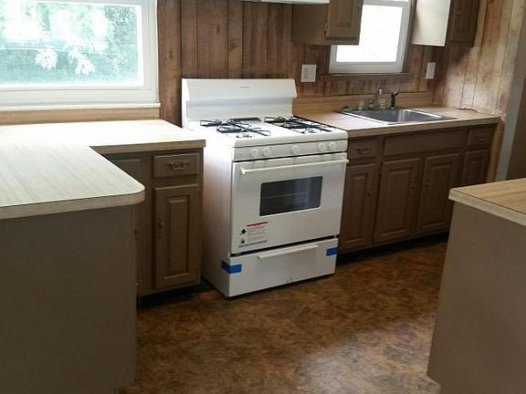 2nd image of 105 Belmont Dr