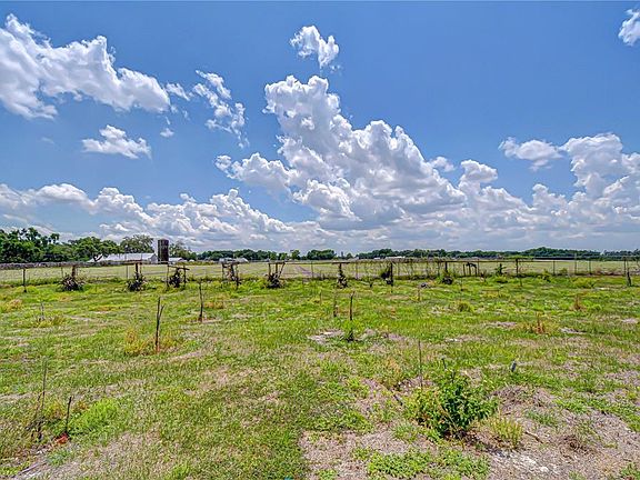 5th image of 4036 Moores Lake Rd