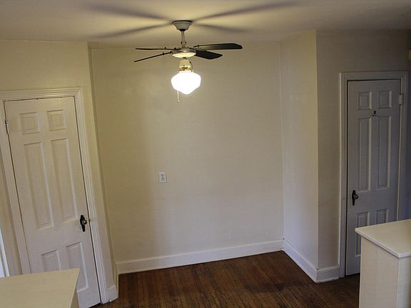 5th image of 2117 Gladstone Ave APT A