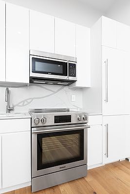 1st image of 366 Montgomery St #64