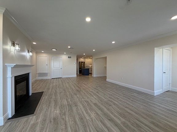 3rd image of 15 Park Ave Unit 107