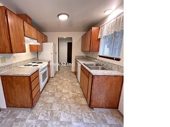 5th image of 9018 115th St E