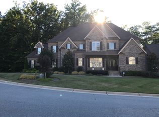 2001 Stratton Hills Ct, Greensboro, NC 27410