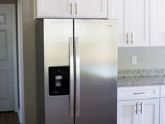 4th image of 213 Bundrum Dr NW #2