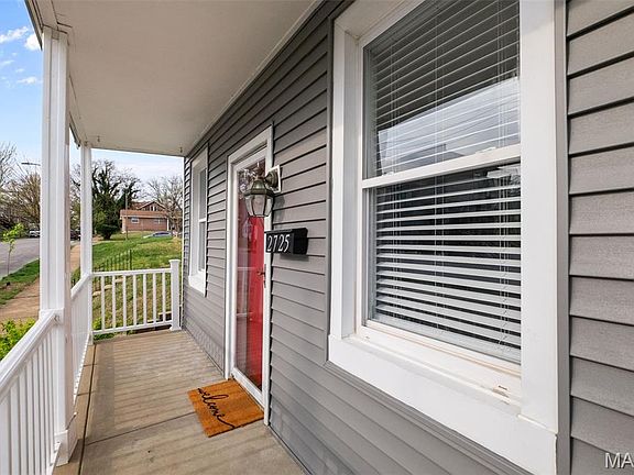2nd image of 2725 January Ave