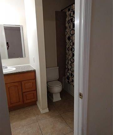 5th image of 1116 Crape Myrtle Ln APT 17