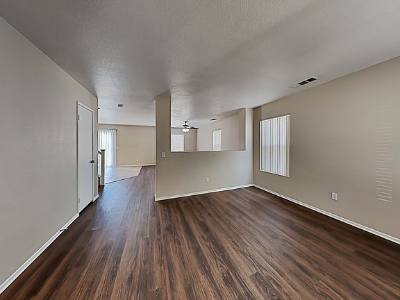 4th image of 14847 Province Cir