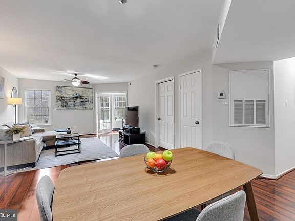 5th image of 3313 Wyndham Cir APT 1203