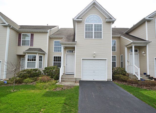 1st image of 205 Kettles Ln