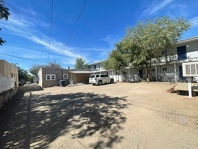 212 Cornell Dr SE #C — Photo 3