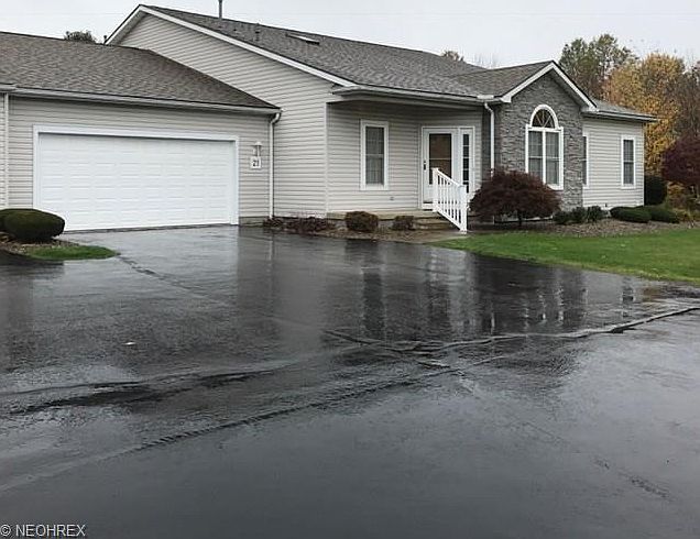 1st image of 21 Abbington Dr NW
