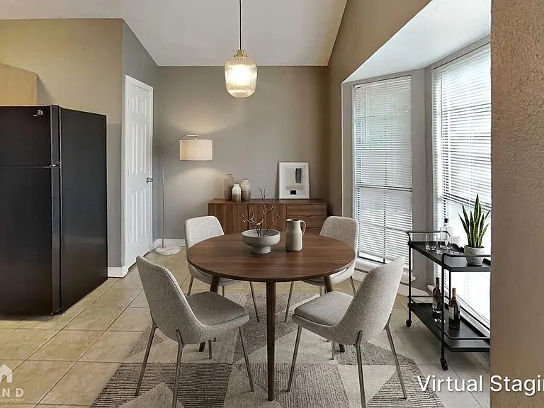 6702 Fire Hill Dr — Photo 3