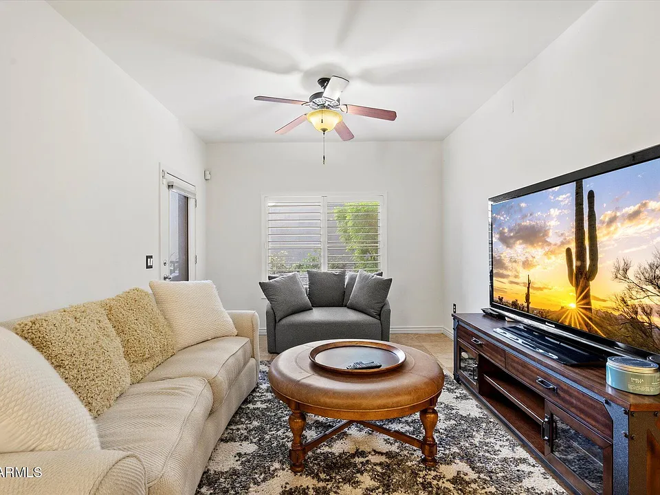 5350 E Deer Valley Dr #1430