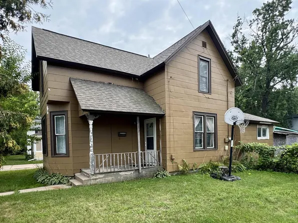 2100 PRAIRIE STREET, Stevens Point, WI 54481