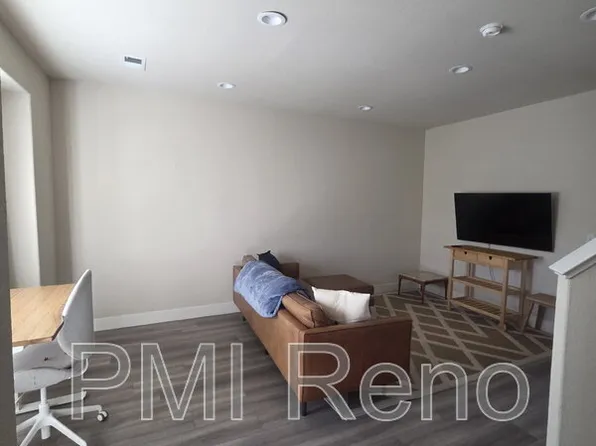 4086 Anthony James Ct, Reno, NV 89503