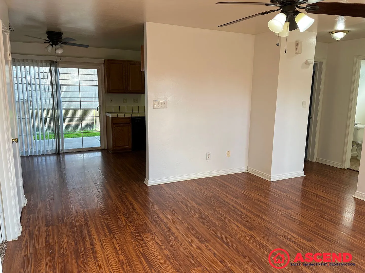 329 Harding Ave — Photo 3