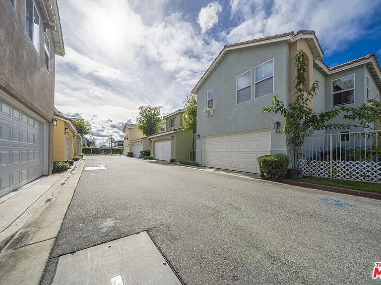 121 Cancion Way #121 — Photo 35