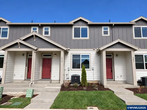 515 Upland Ave, Woodburn, OR 97071