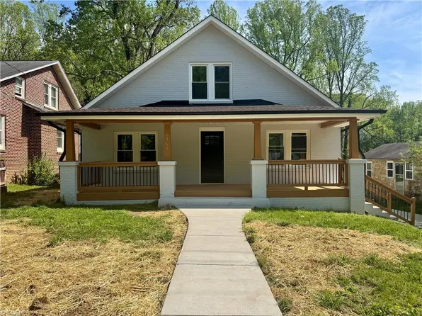 1353 Wentworth St, Reidsville, NC 27320