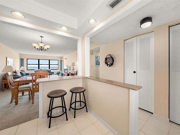 5th image of 1230 GULF BOULEVARD #403