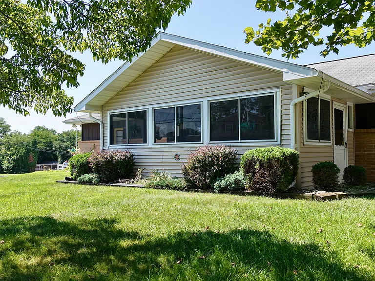 1007 N 10th St — Photo 64