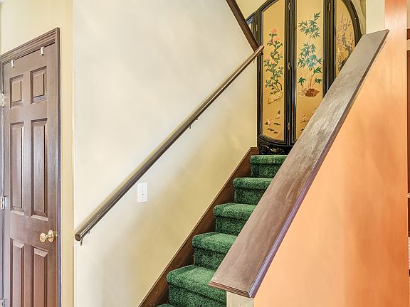 4th image of 4408 Havelocke Dr