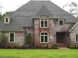 167 Courts Ln, Little Rock, AR 72223
