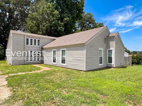 3743 Oak Lake Ln, Memphis, TN 38118