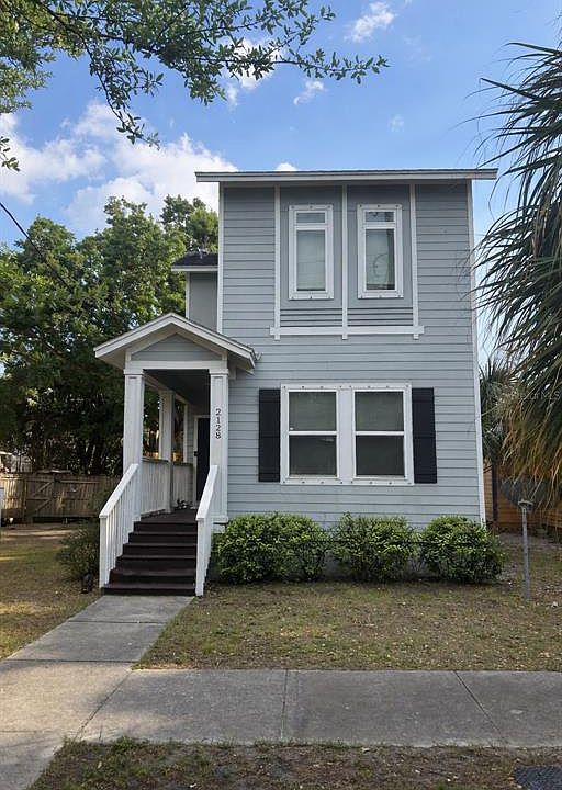 1st image of 2128 W Walnut St