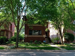 455 Washington Blvd #1, Oak Park, IL 60302