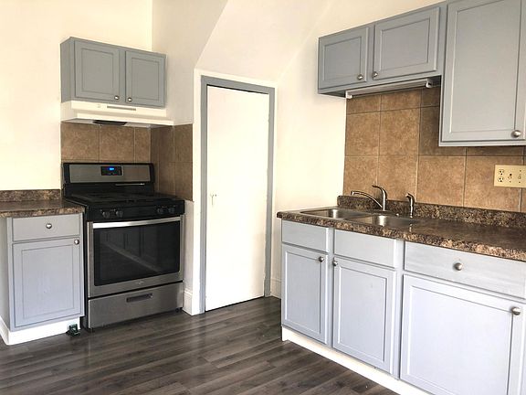 5th image of 710 W Michigan Ave #710