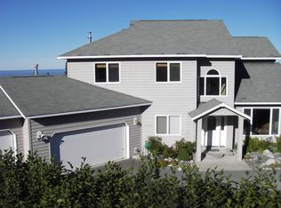 5940 Greece Dr, Anchorage, AK 99516