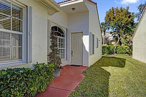 3 bed, 2.0 bath, 1570 sqft, $3,500 — Photo 3