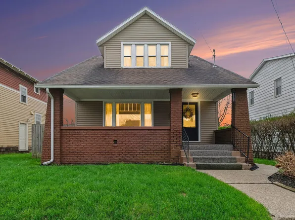 824 Evergreen St SE, Grand Rapids, MI 49507