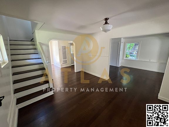 3rd image of 1064 Berry Ln