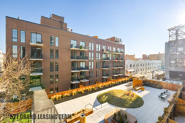 Rented by Noll Street Realty USA LLC | media 8