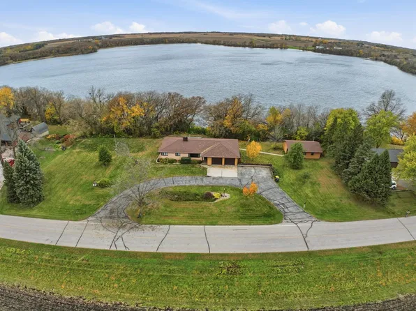 4680 15th St NE, Willmar, MN 56201