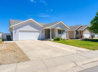 1210 Sioux Ave, Gillette, WY 82718