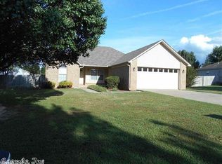 25 Cottonwood Dr, Cabot, AR 72023