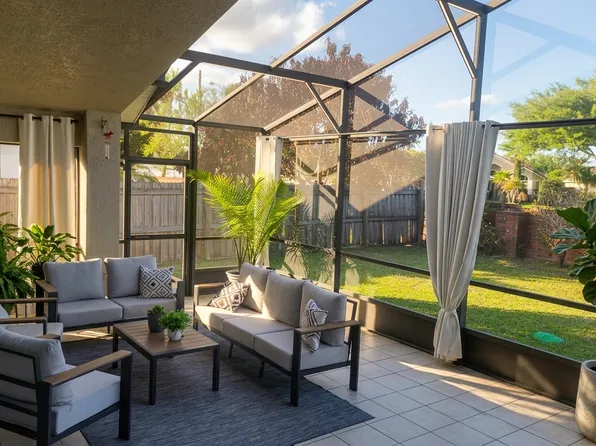 8225 Fort Thomas Way, Orlando, FL 32822