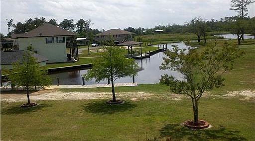 5th image of 5165 Tampa Dr N