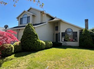 7010 SE Villa St, Hillsboro, OR