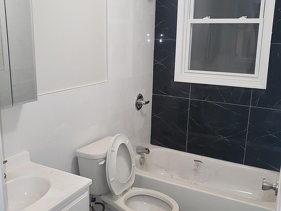 3rd image of 235 N 11th St #1