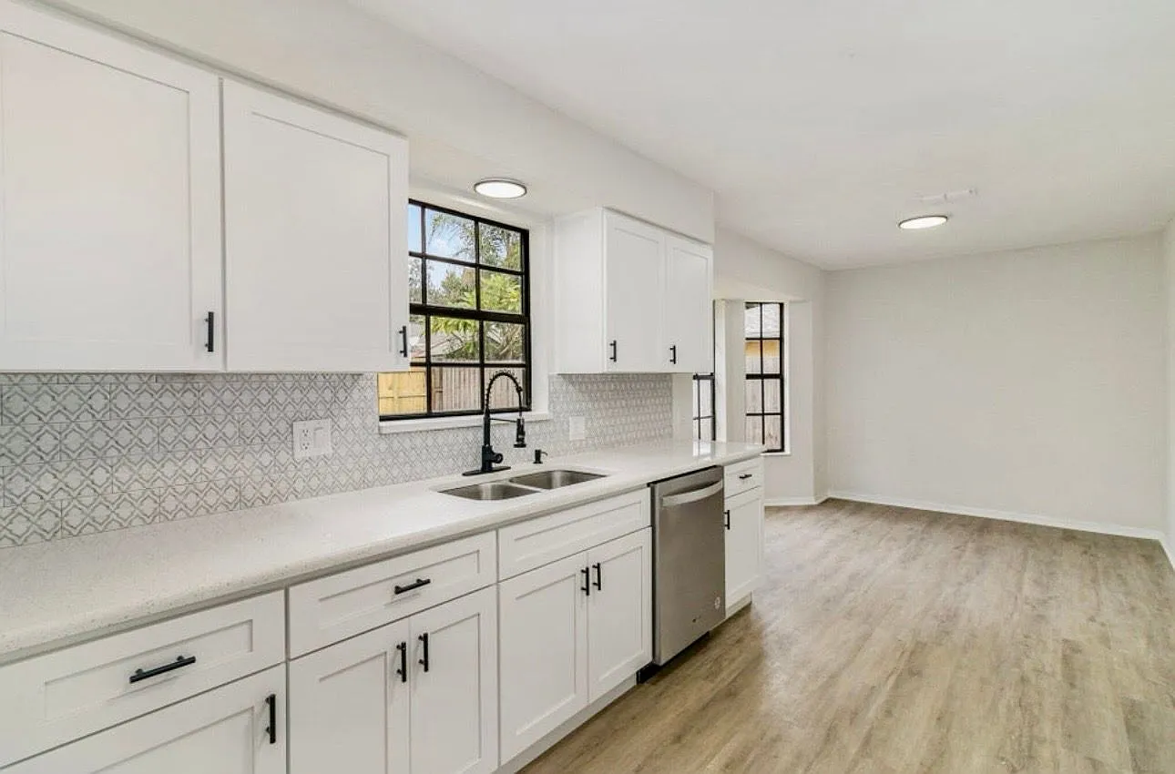 3 bed, 2.0 bath, 1592 sqft, $2,550 — Photo 4