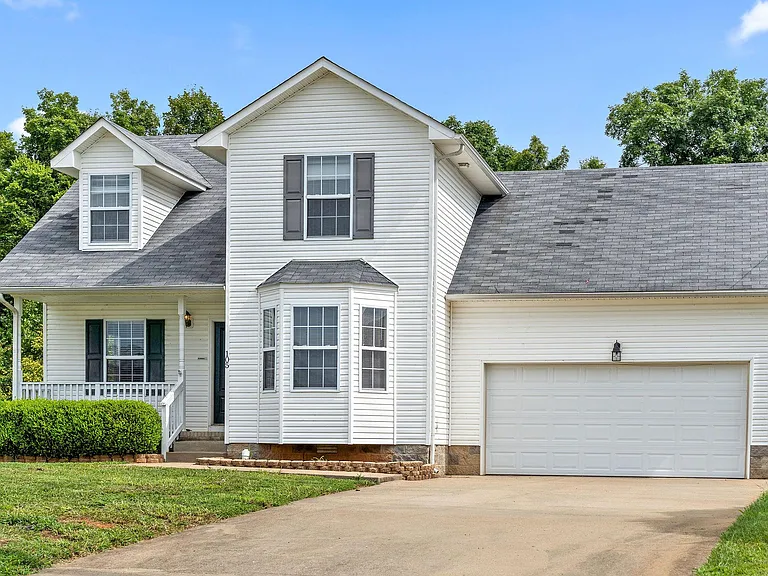 105 Fallow Ln — Photo 3