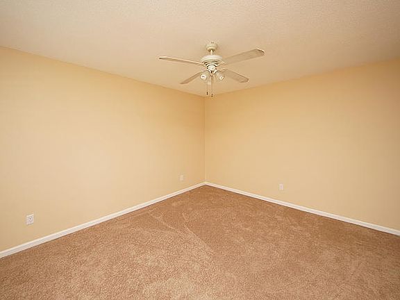 3rd image of 115 Wessex Dr